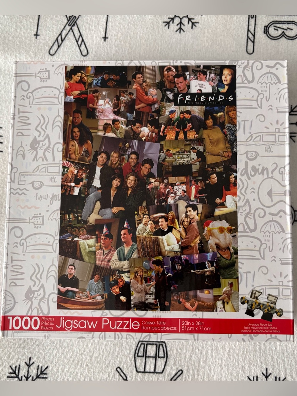 FRIENDS Multi-Scene Collage Puzzle - Multicolor